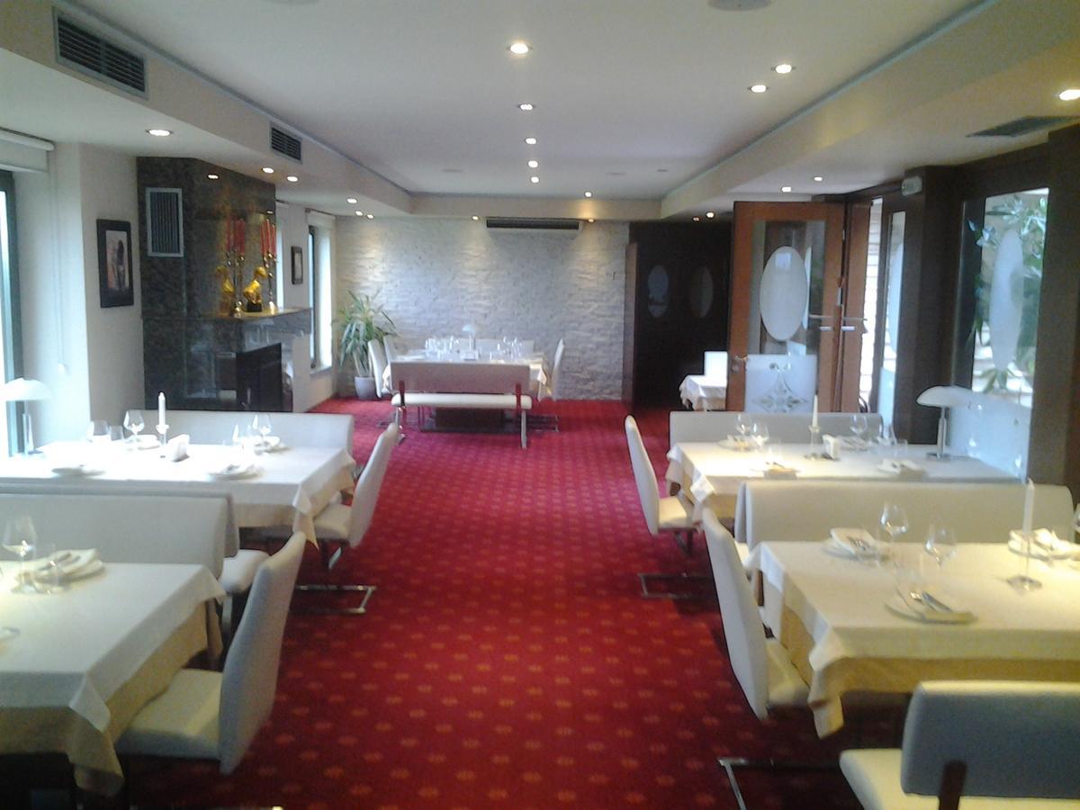Hotel Villa Ekaterina Vakarel Ngoại thất bức ảnh