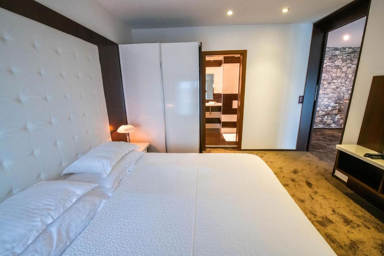 Hotel Villa Ekaterina Vakarel Ngoại thất bức ảnh